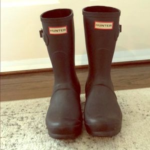 Black Hunter Rainboots!! In great condition